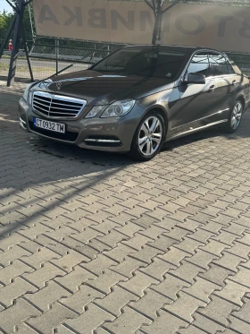 Обява за продажба на Mercedes-Benz E 200 ~16 250 лв. - изображение 1