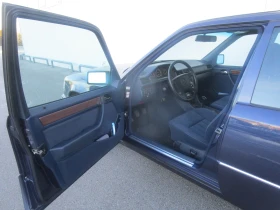 Mercedes-Benz E 200, снимка 7