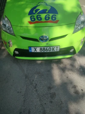 Toyota Prius - 5600 € / 10952.65 лв. - 77869138 9