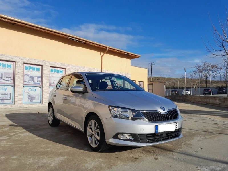 Skoda Fabia, снимка 1 - Автомобили и джипове - 47088604