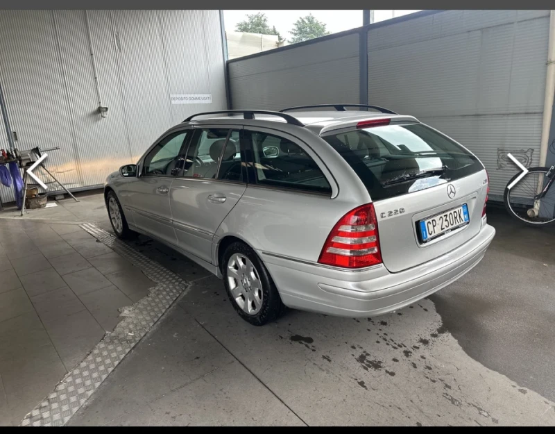 Mercedes-Benz C 220 CDI 178 ХИЛ.KM, ИСТОРИЯ, снимка 5 - Автомобили и джипове - 47504706