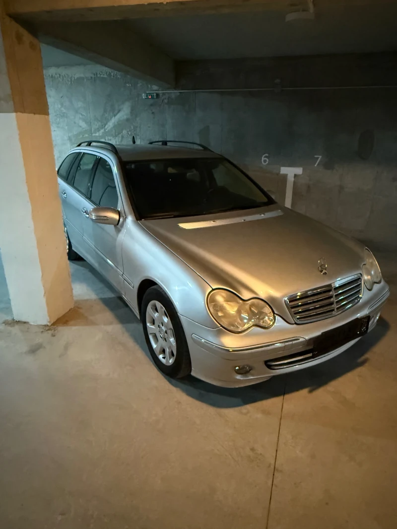 Mercedes-Benz C 220  178000ХИЛ.KM, 6ск 150к, снимка 11 - Автомобили и джипове - 48236487