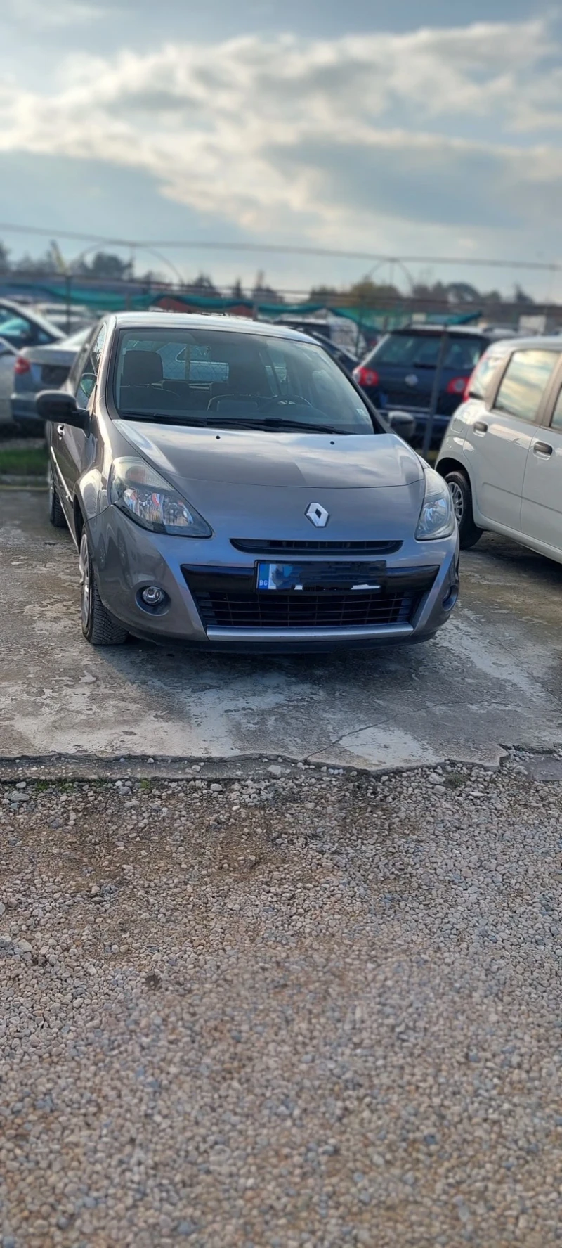 Renault Clio 3, снимка 17 - Автомобили и джипове - 47727692