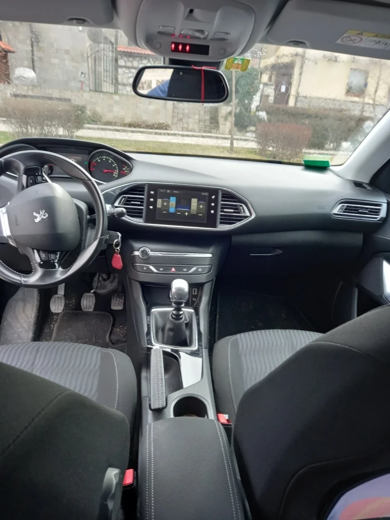 Peugeot 308, снимка 4 - Автомобили и джипове - 48074271