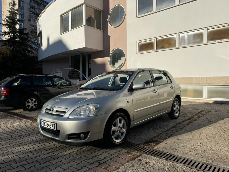 Toyota Corolla Автоматик, снимка 6 - Автомобили и джипове - 48514680