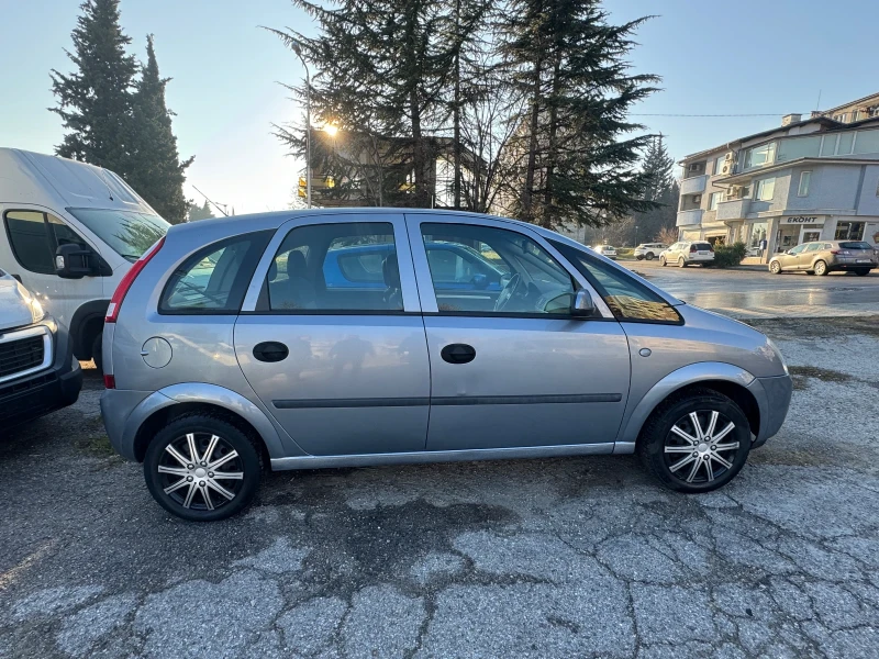 Opel Meriva 1.6i Климатик, снимка 6 - Автомобили и джипове - 48522787