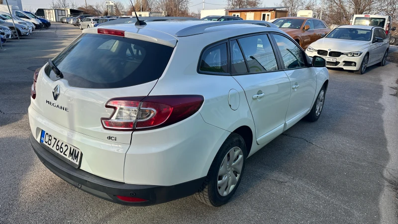 Renault Megane 1.5 dCi / Automatic, снимка 6 - Автомобили и джипове - 49105022