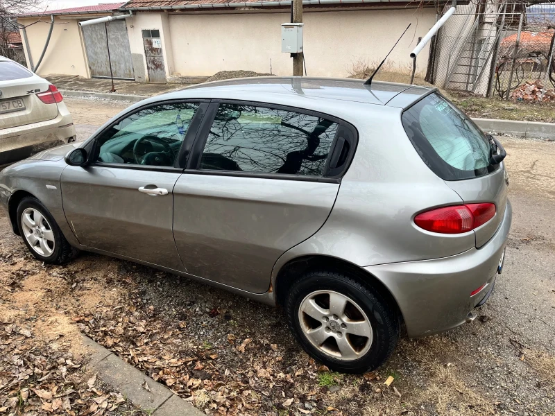 Alfa Romeo 147 1.9 Jtd 120кс, снимка 5 - Автомобили и джипове - 49143561