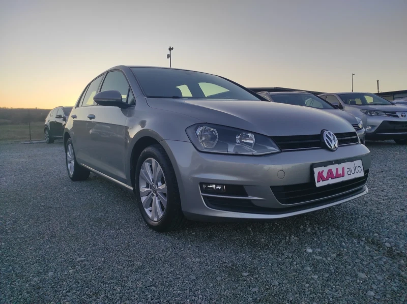 VW Golf Италия , снимка 1 - Автомобили и джипове - 49426222