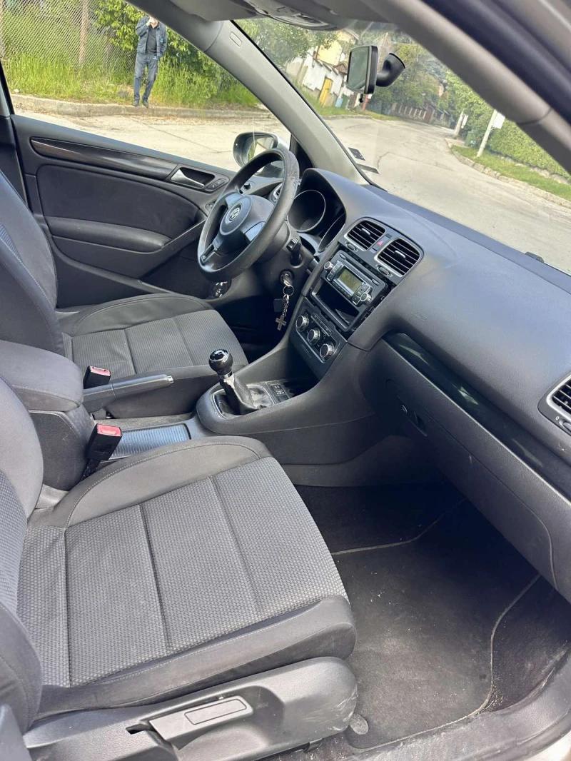 VW Golf 1.6i Bi Fuel , снимка 8 - Автомобили и джипове - 50388785