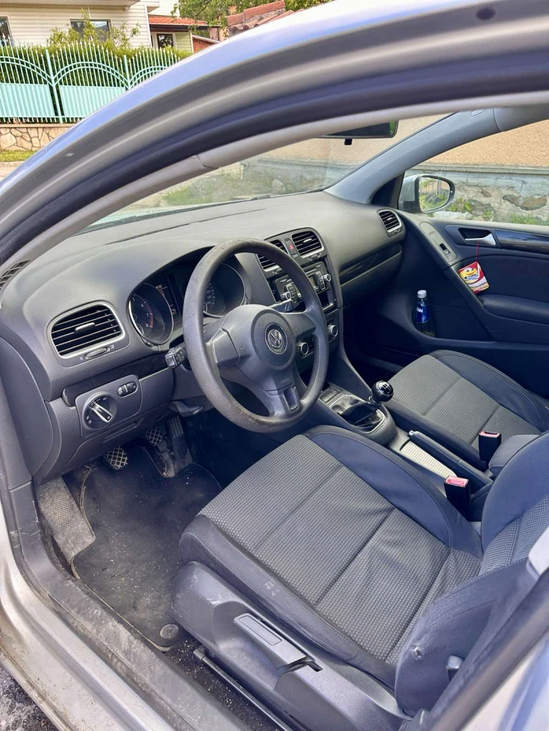 VW Golf 1.6i Bi Fuel , снимка 9 - Автомобили и джипове - 50388785