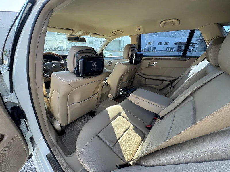 Mercedes-Benz E 350 CDI 3xTV 4x4 7 места камера, снимка 13 - Автомобили и джипове - 51385674