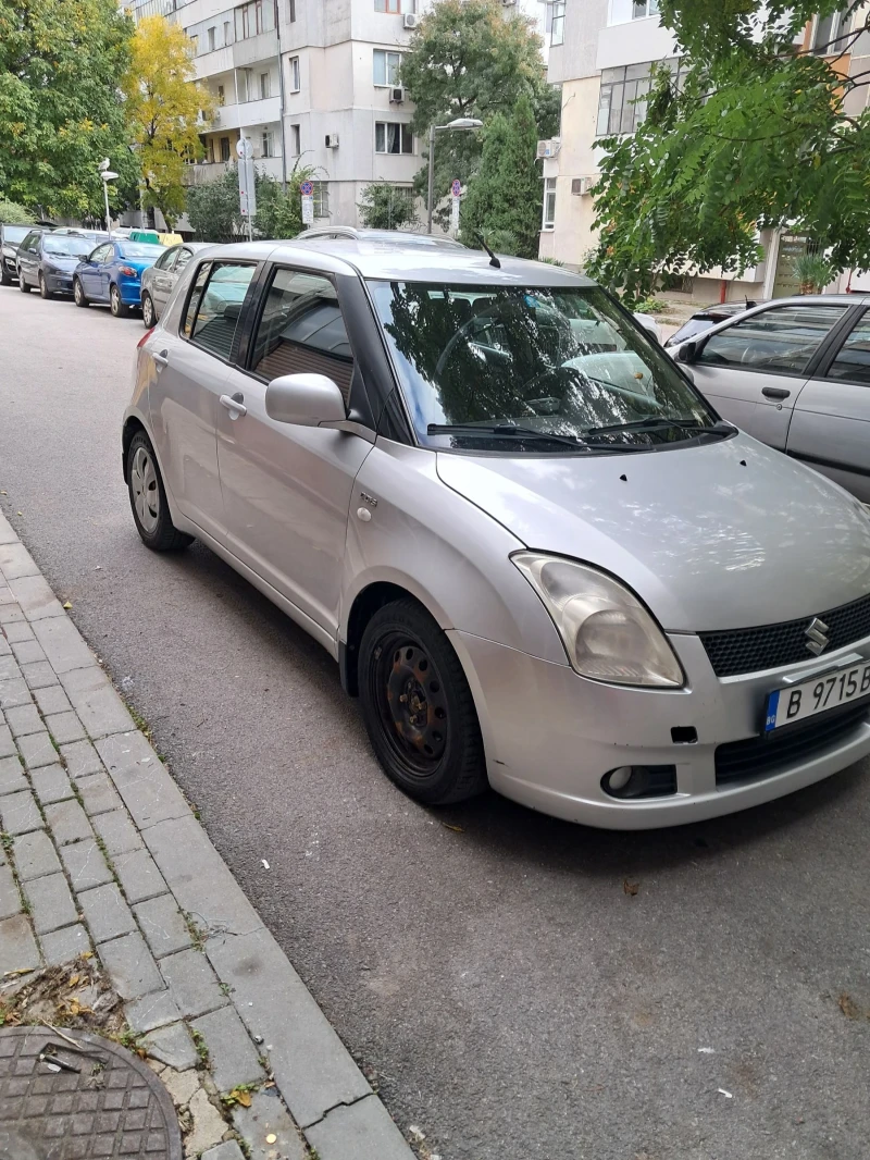 Suzuki Swift 1.3DDIS, снимка 6 - Автомобили и джипове - 52570058