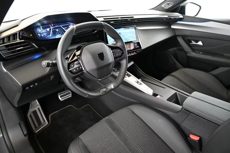 Peugeot 308 PHEV/224HP/GT/MATRIX/FOCAL/360/482g, снимка 9 - Автомобили и джипове - 52157533