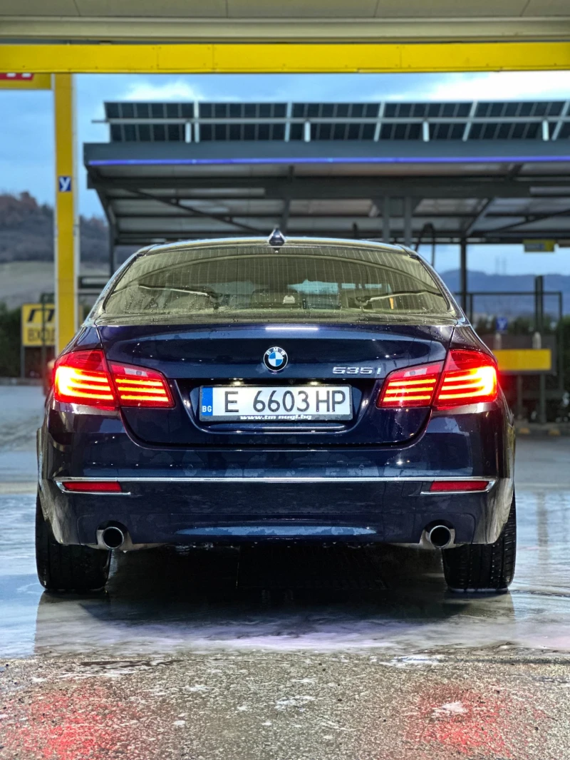 BMW 535 i RWD Facelift, снимка 2 - Автомобили и джипове - 52727328