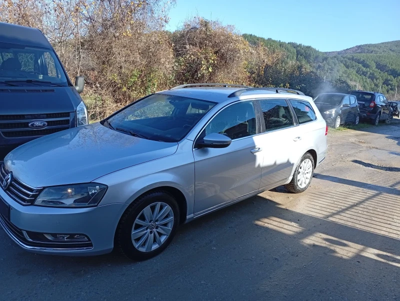 VW Passat 1.6тди, снимка 2 - Автомобили и джипове - 52830190