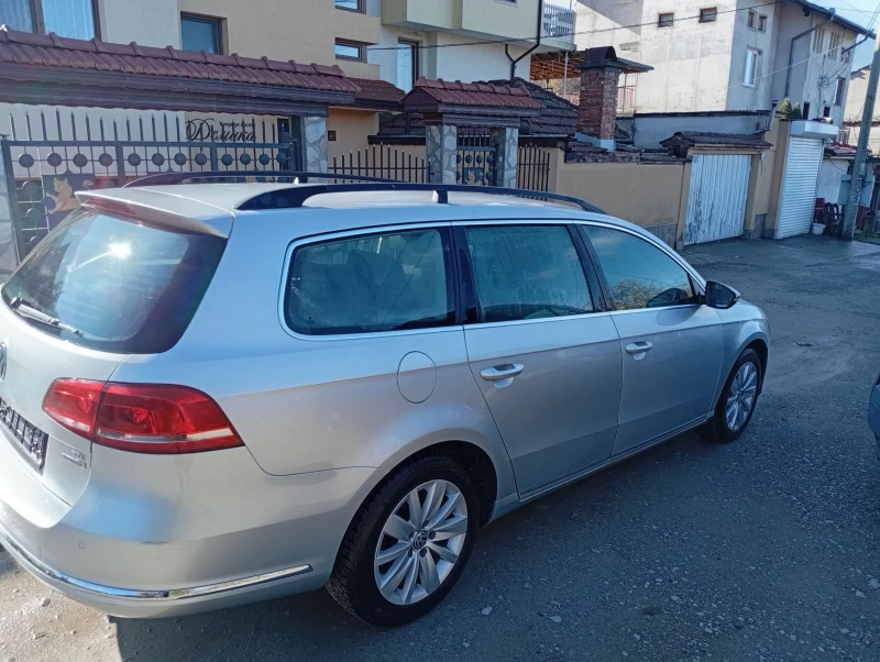 VW Passat 1.6тди, снимка 4 - Автомобили и джипове - 52830190