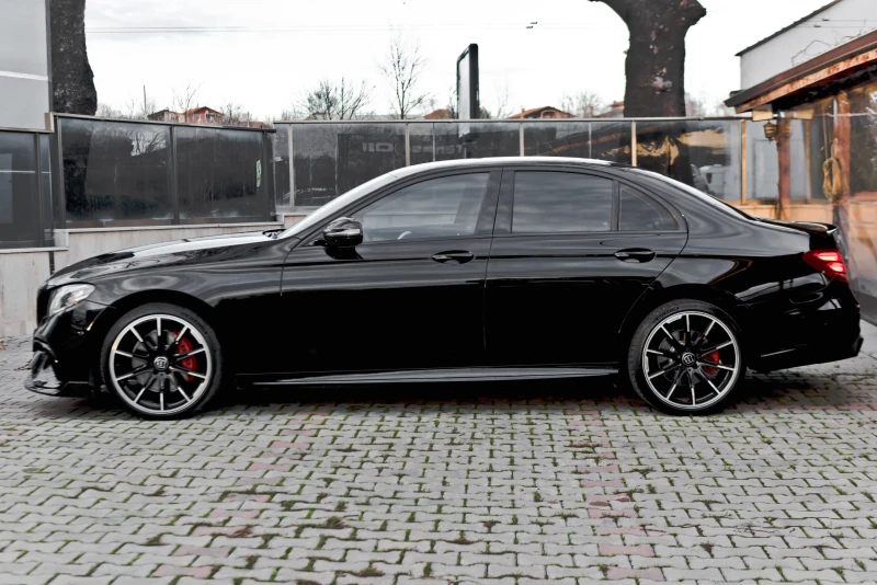 Mercedes-Benz E 350 BRABUS/9G/EXCLUSIVE/20, снимка 4 - Автомобили и джипове - 53048985