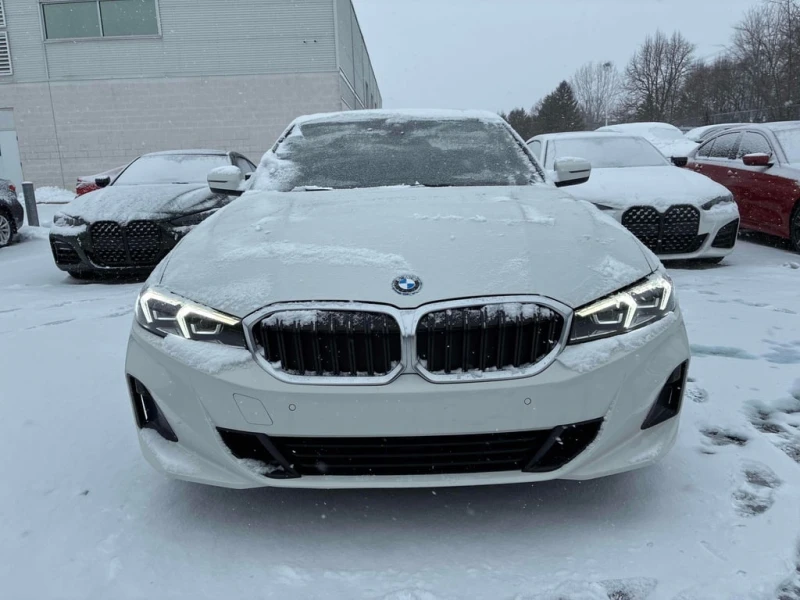 BMW 330 * 330e xDrive * CARFAX * ЦЕНА ДО БГ, снимка 4 - Автомобили и джипове - 53165759