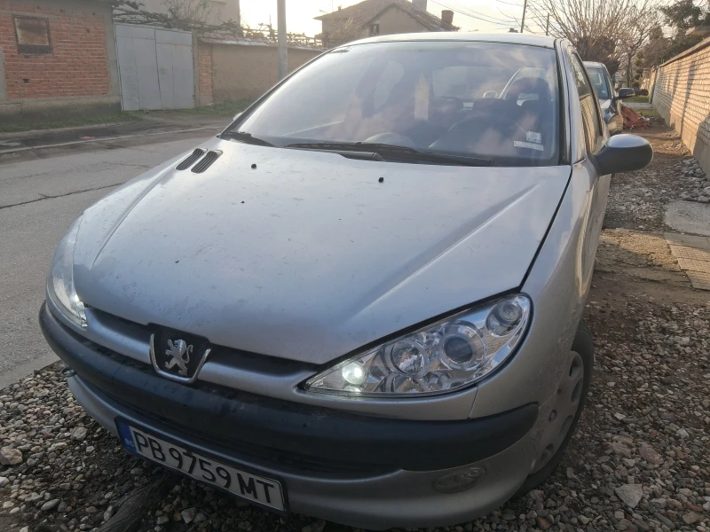Peugeot 206 Хечбег