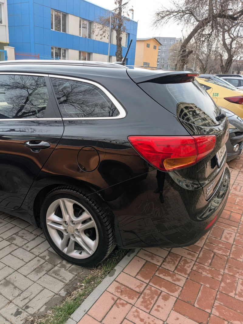 Kia Ceed, снимка 9 - Автомобили и джипове - 53384389