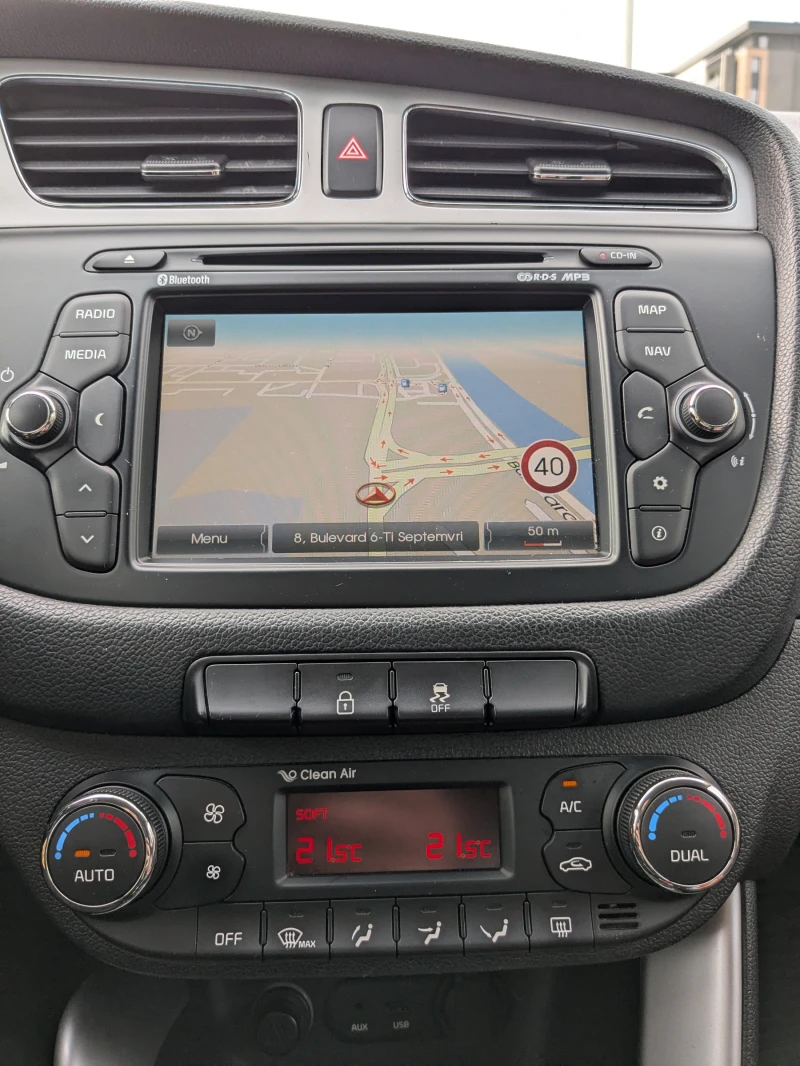 Kia Ceed, снимка 4 - Автомобили и джипове - 53384389