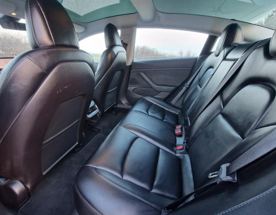 Tesla Model 3   29    | Mobile.bg   12