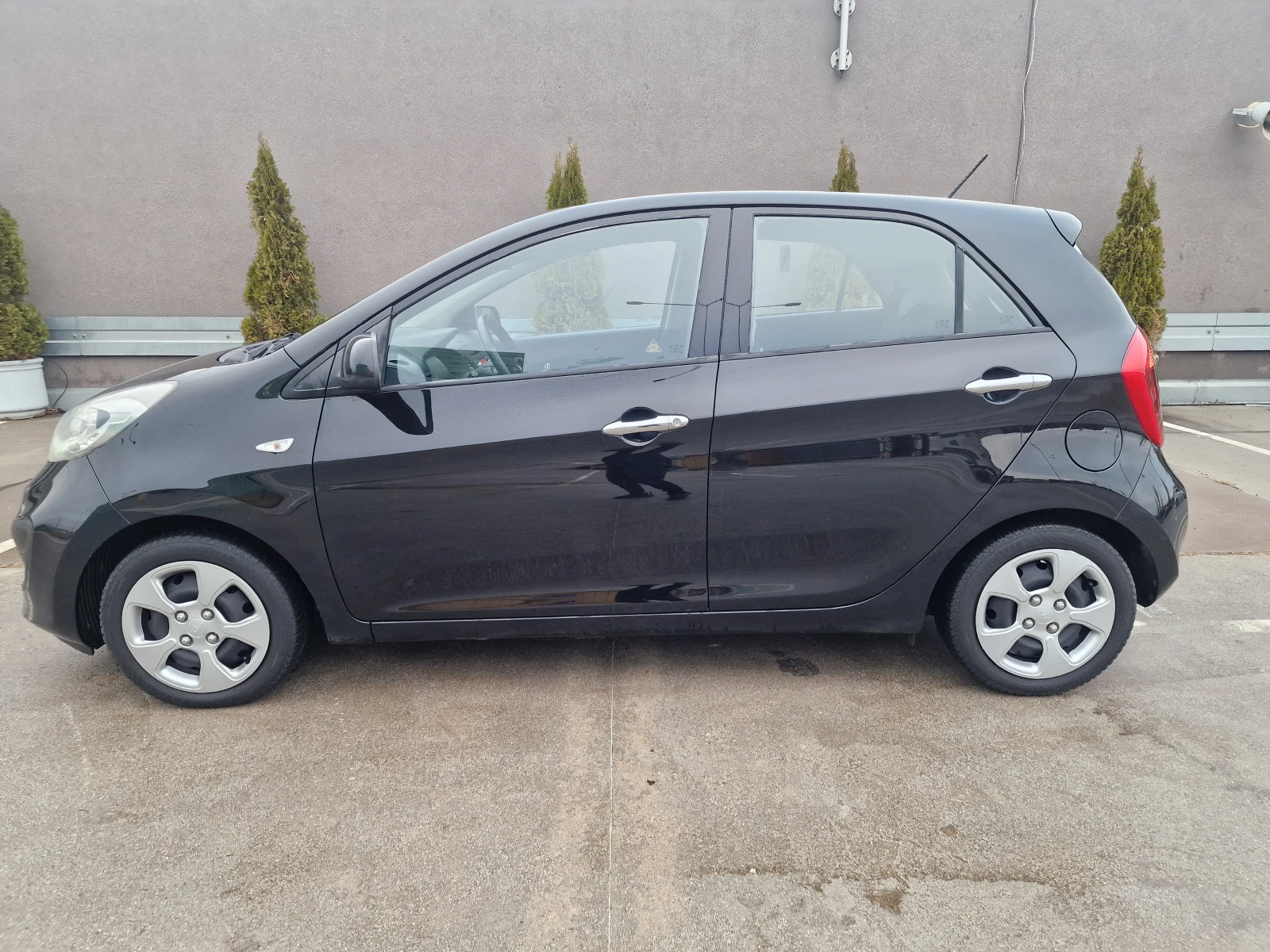 Kia Picanto 1.0 16V - изображение 8