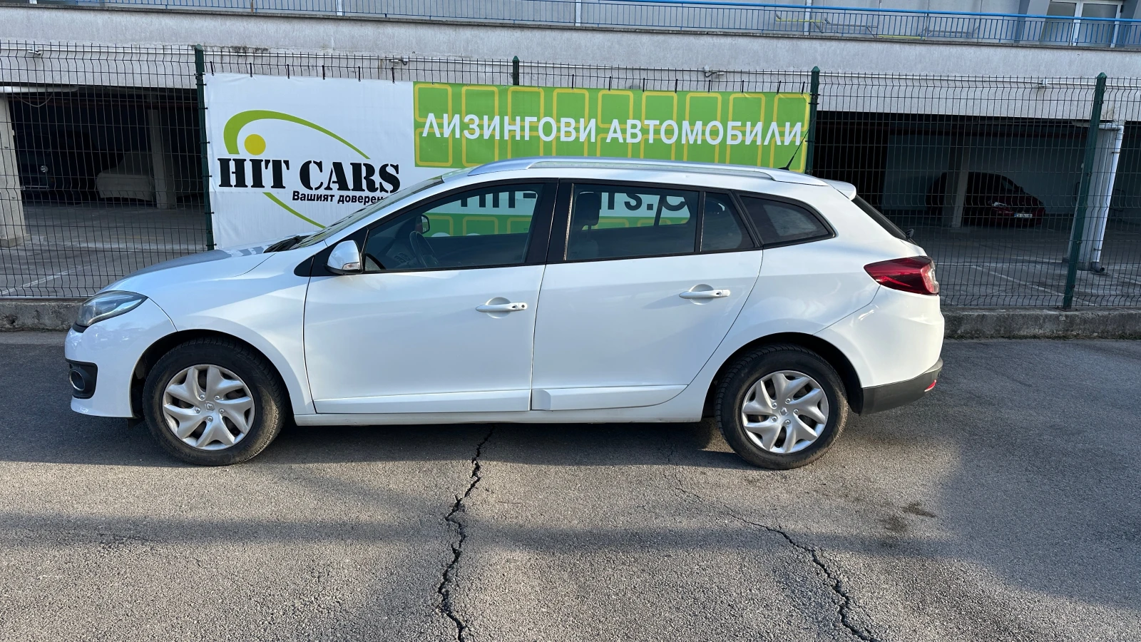 Renault Megane 1.5 dCi / Automatic - изображение 4