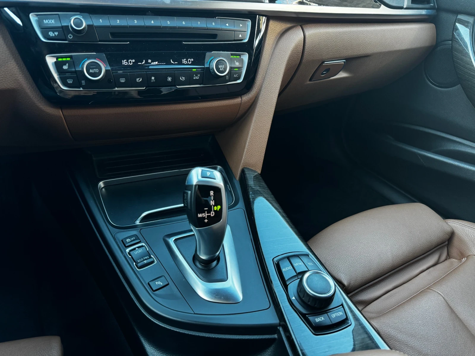 BMW 320 d xDrive Luxury AdaptiveLED Climatronic | Mobile.bg   12