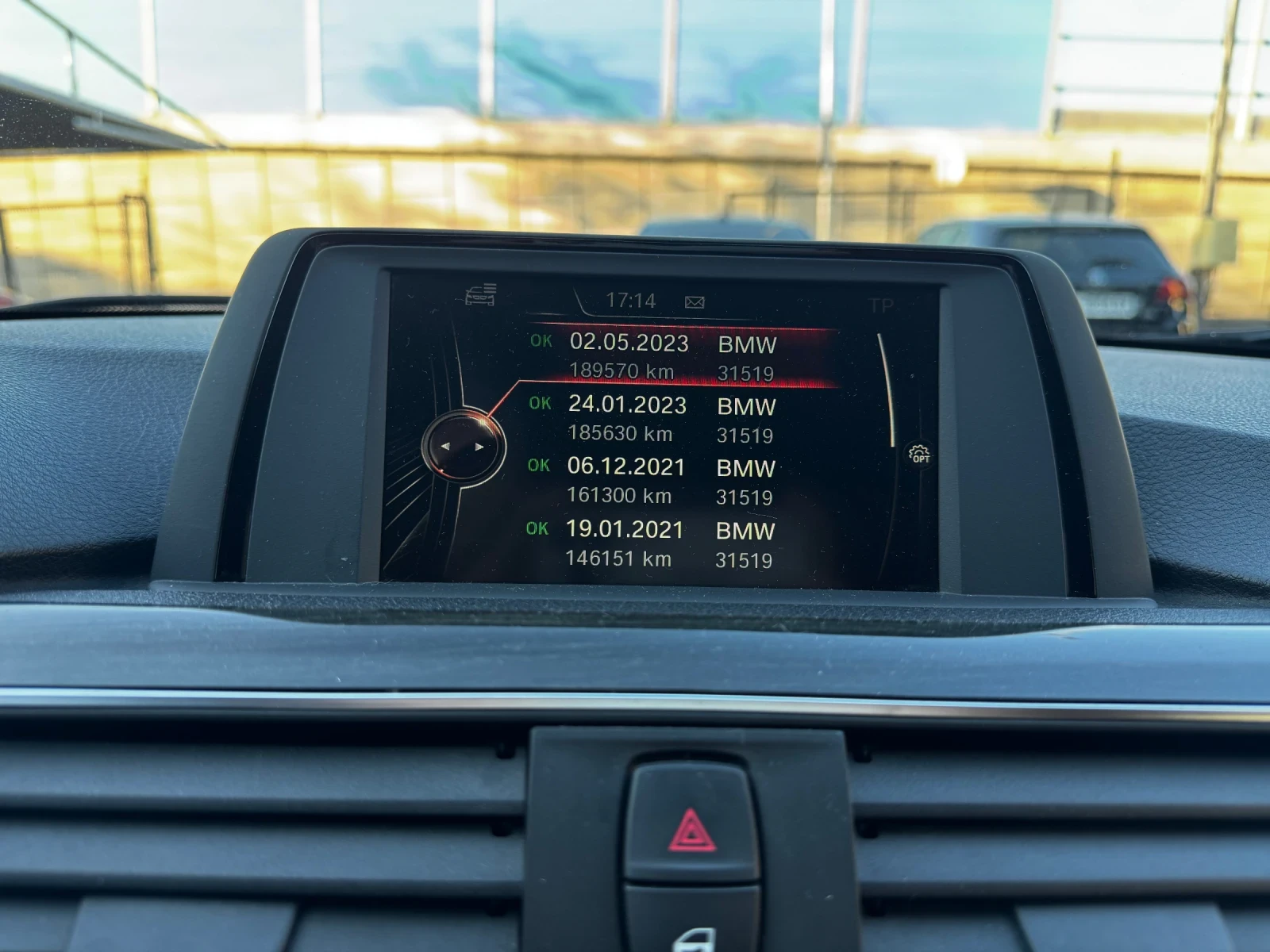 BMW 320 d xDrive Luxury AdaptiveLED Climatronic | Mobile.bg   16