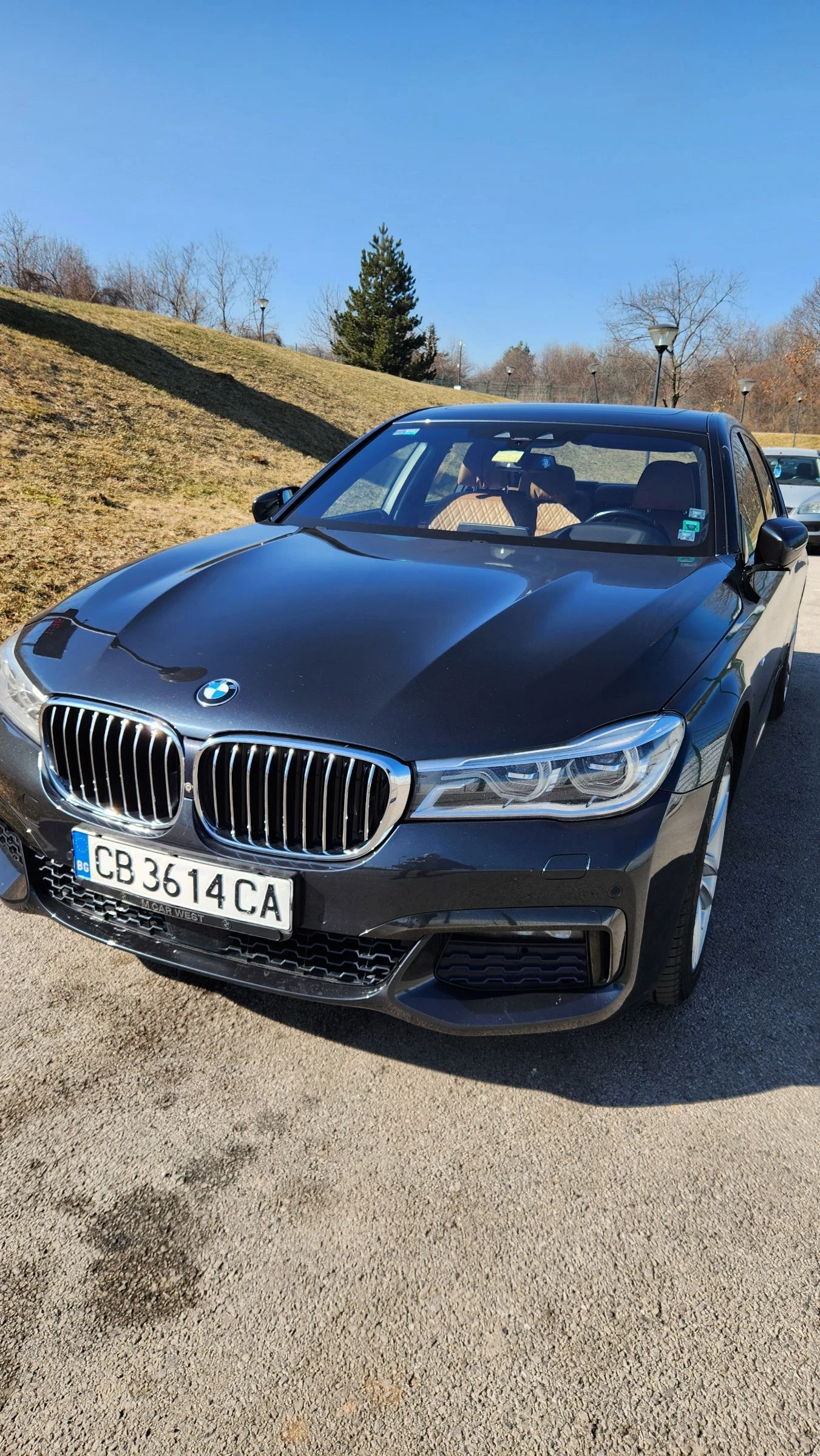 BMW 750  - изображение 3