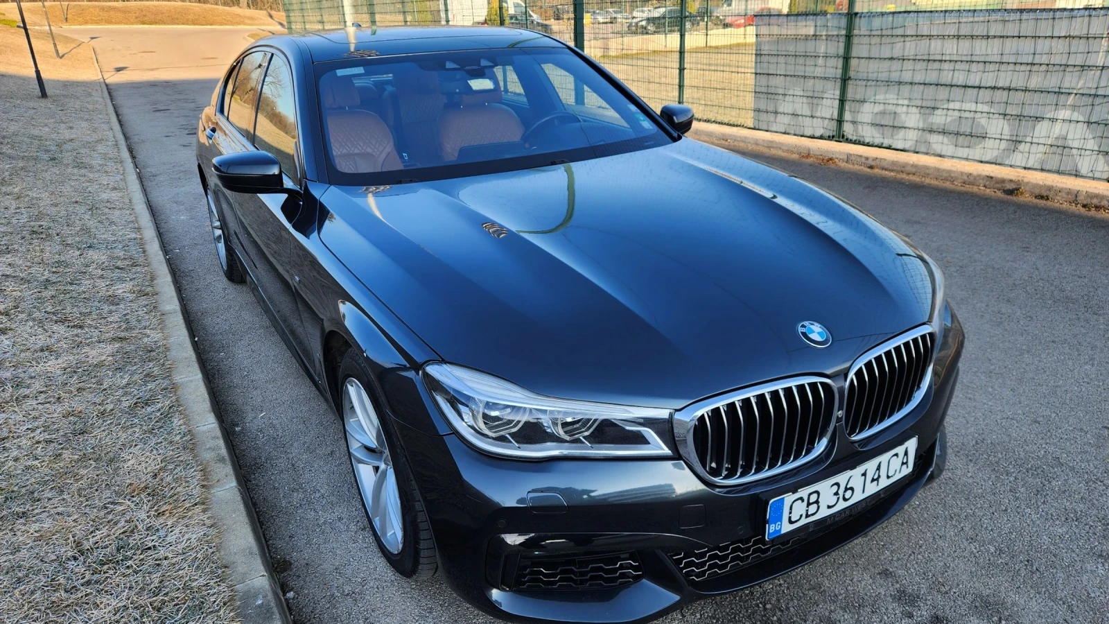 BMW 750  - изображение 4