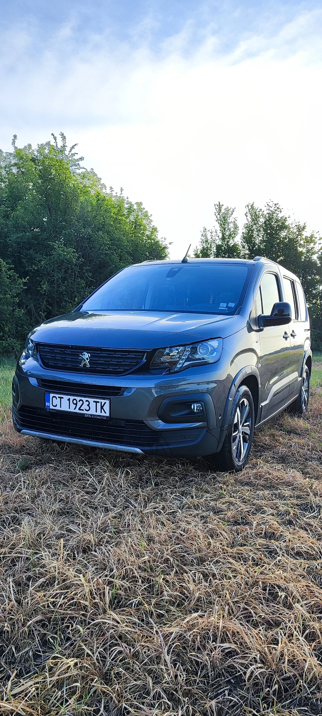 Peugeot Rifter 1.5 BlueHD, 130hs. GT пакет - изображение 2