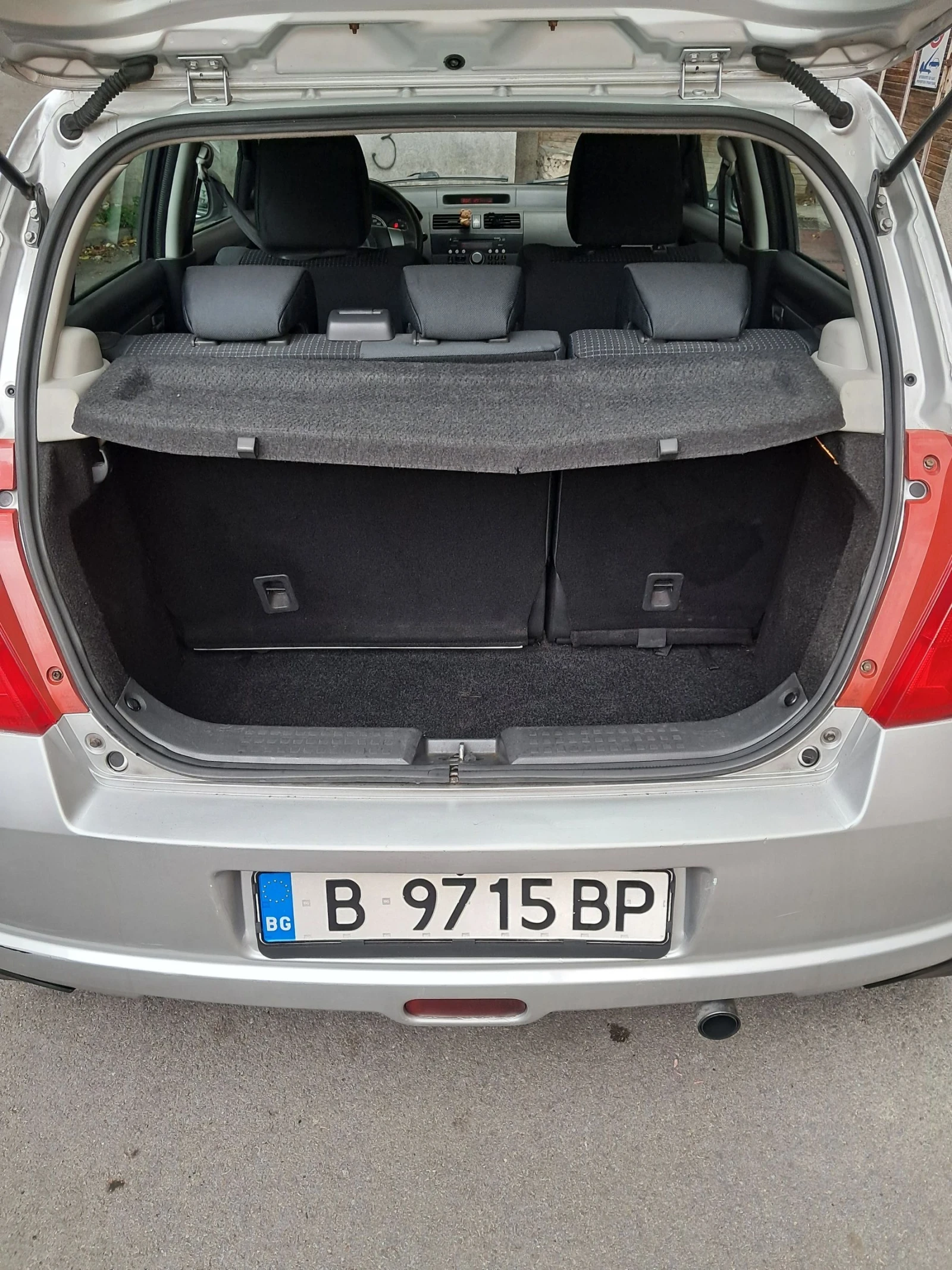 Suzuki Swift 1.3DDIS | Mobile.bg   13