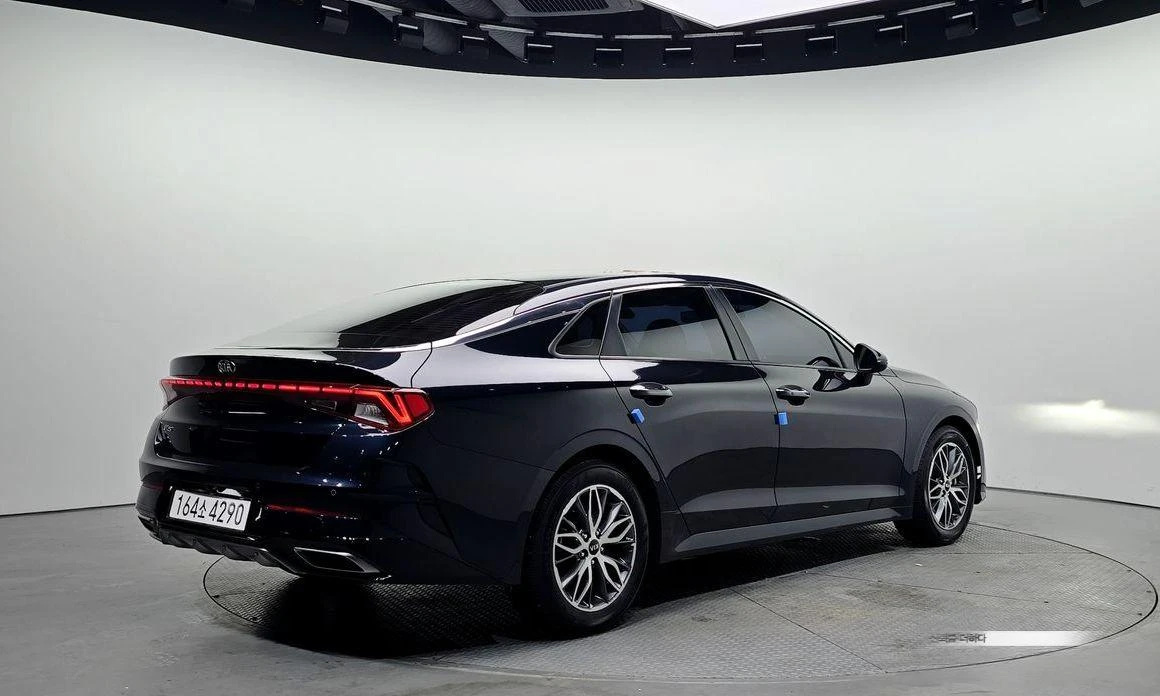 Kia K5 2.0 LPG Trendy * НАЙ-ДОБРА ЦЕНА В БЪЛГАРИЯ*  - изображение 4