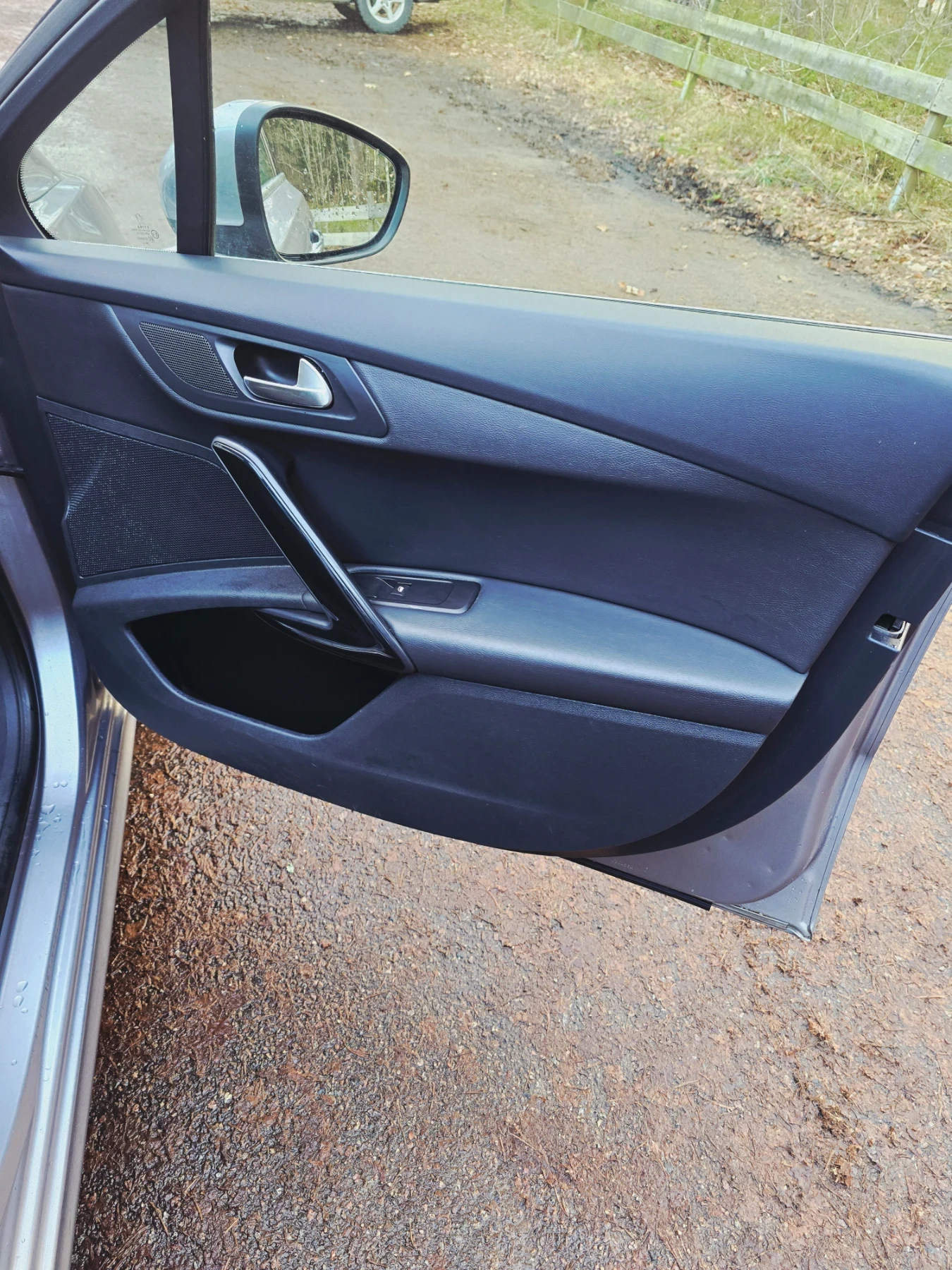 Peugeot 508 GT 2.2 Exclusive Panorama JBL ������ | Mobile.bg � ����������� 9