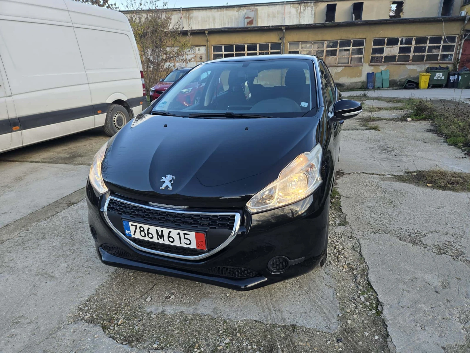 Peugeot 208  - изображение 2