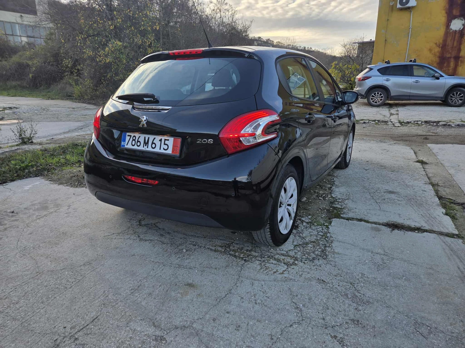 Peugeot 208  - изображение 5