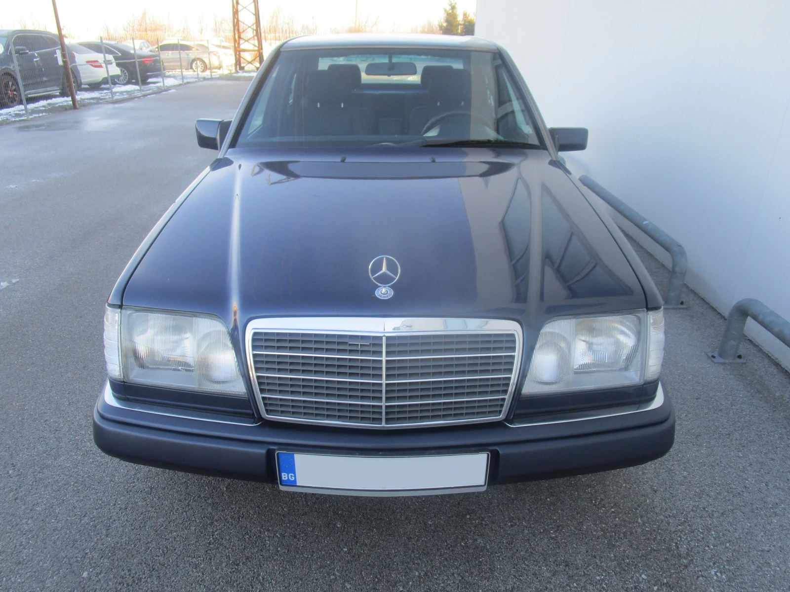Mercedes-Benz E 200 | Mobile.bg � ����������� 5