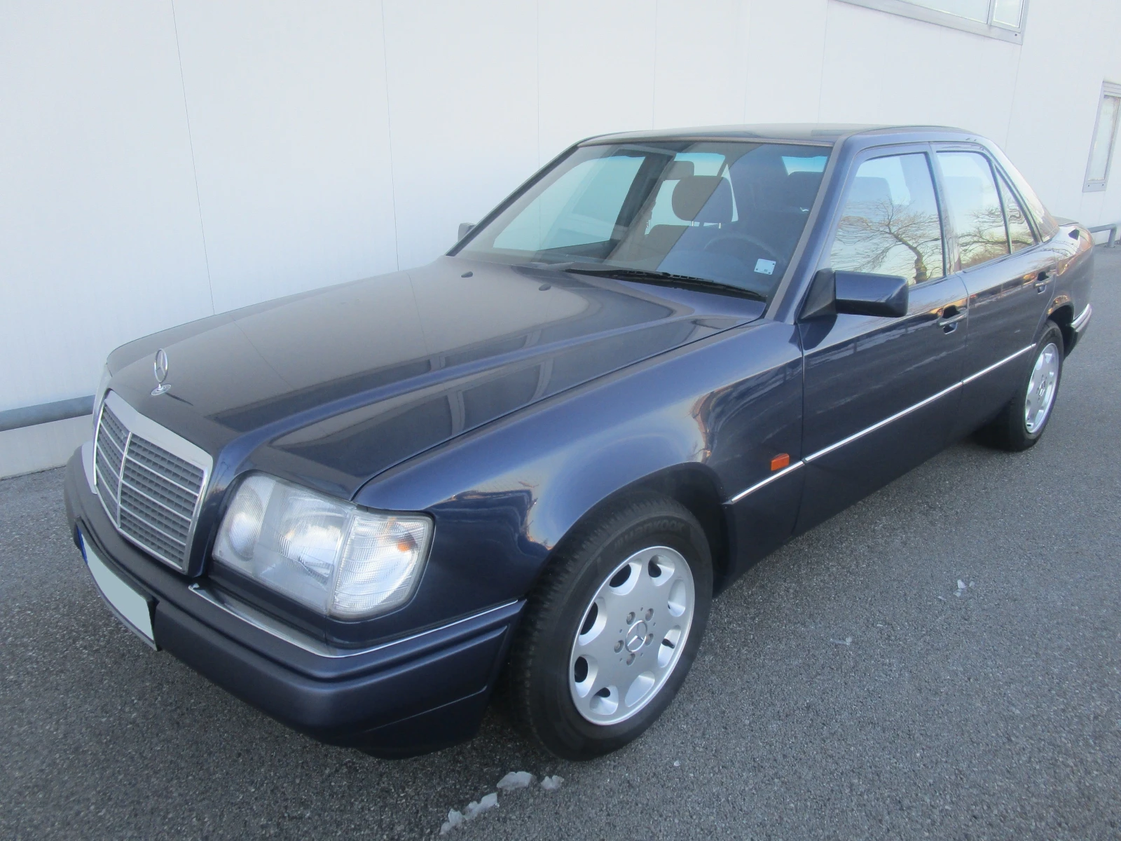 Mercedes-Benz E 200 | Mobile.bg � ����������� 1