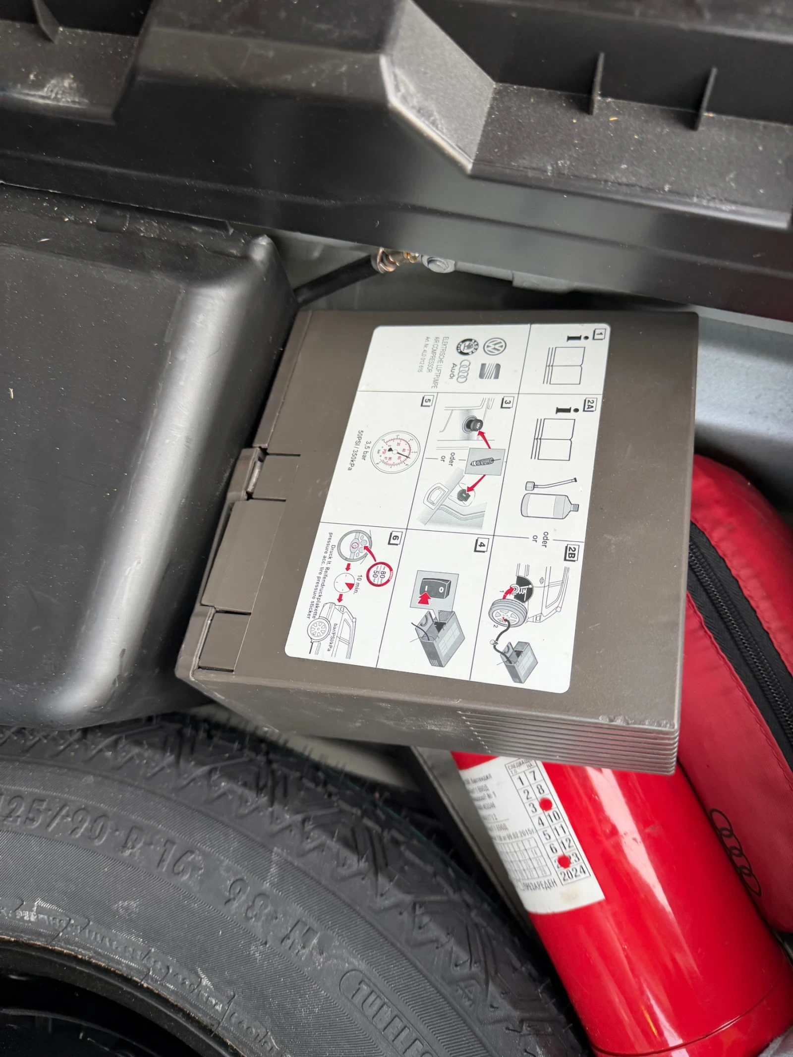 Mercedes-Benz C 32 AMG Amg 7 g tronic, снимка 16 - Автомобили и джипове - 53771612