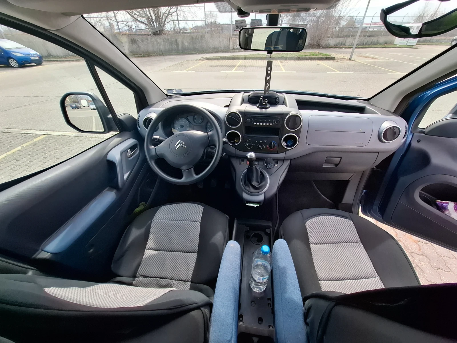 Citroen Berlingo, снимка 14 - Автомобили и джипове - 54373924