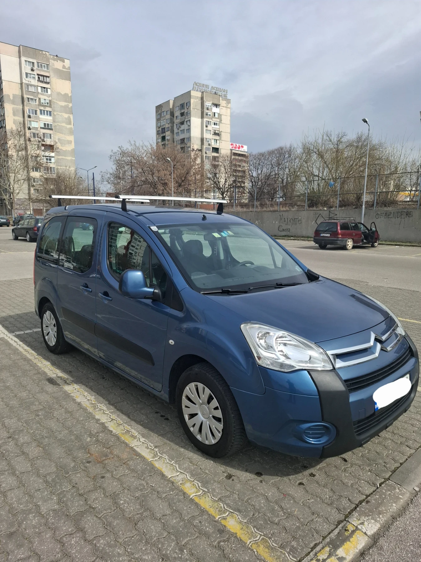Citroen Berlingo, снимка 2 - Автомобили и джипове - 54373924