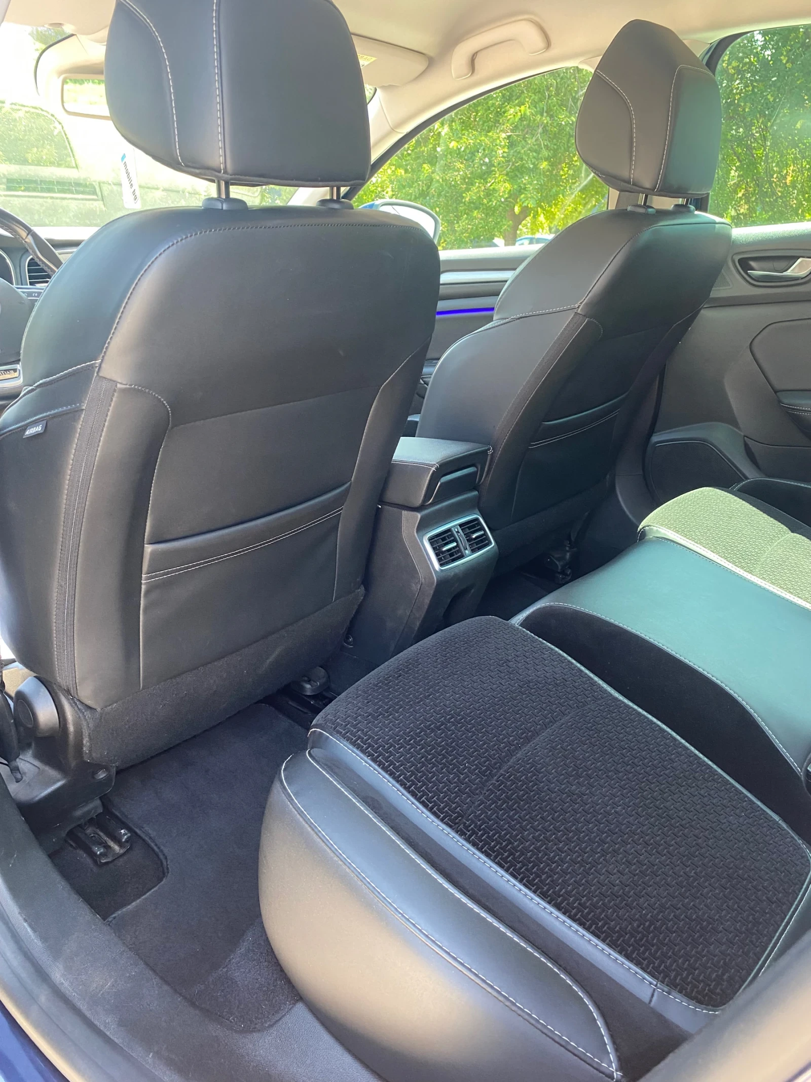 Renault Megane, снимка 10 - Автомобили и джипове - 54957302