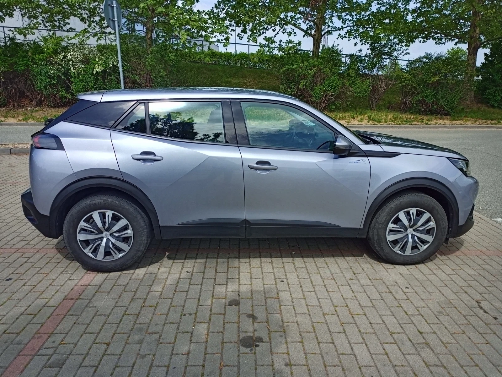 Peugeot 2008 1, 2 Active. Benzin , снимка 13 - Автомобили и джипове - 54986764