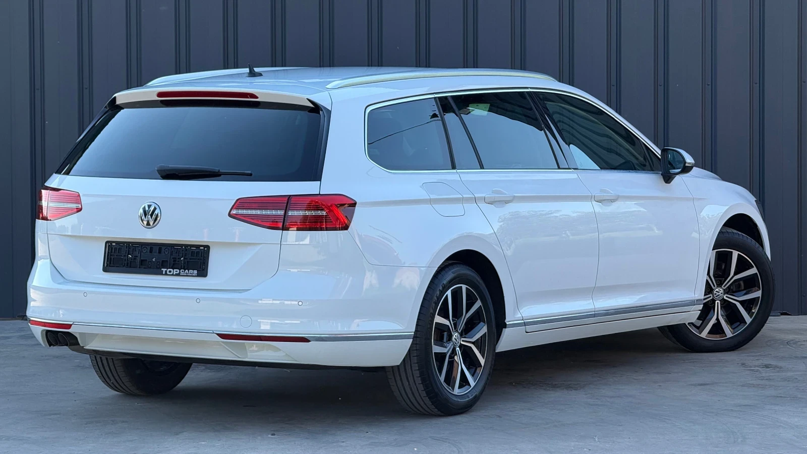 VW Passat HIGHLINE, снимка 6 - Автомобили и джипове - 55072181