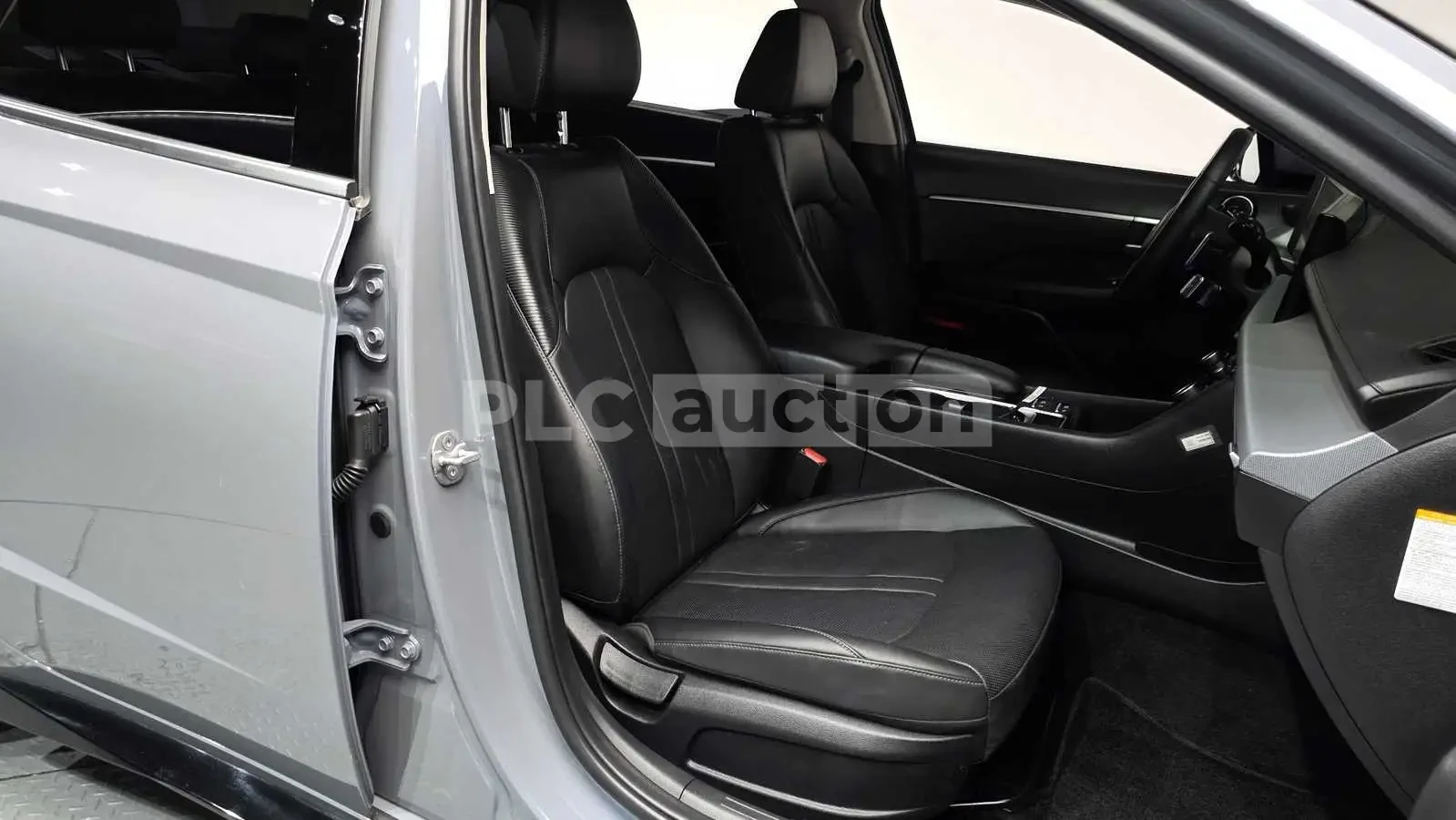 Hyundai Sonata Hybrid| КАМЕРА| ПОДГРЕВ| ВКЛ.ТЕХНОТЕСТ, снимка 11 - Автомобили и джипове - 55087160