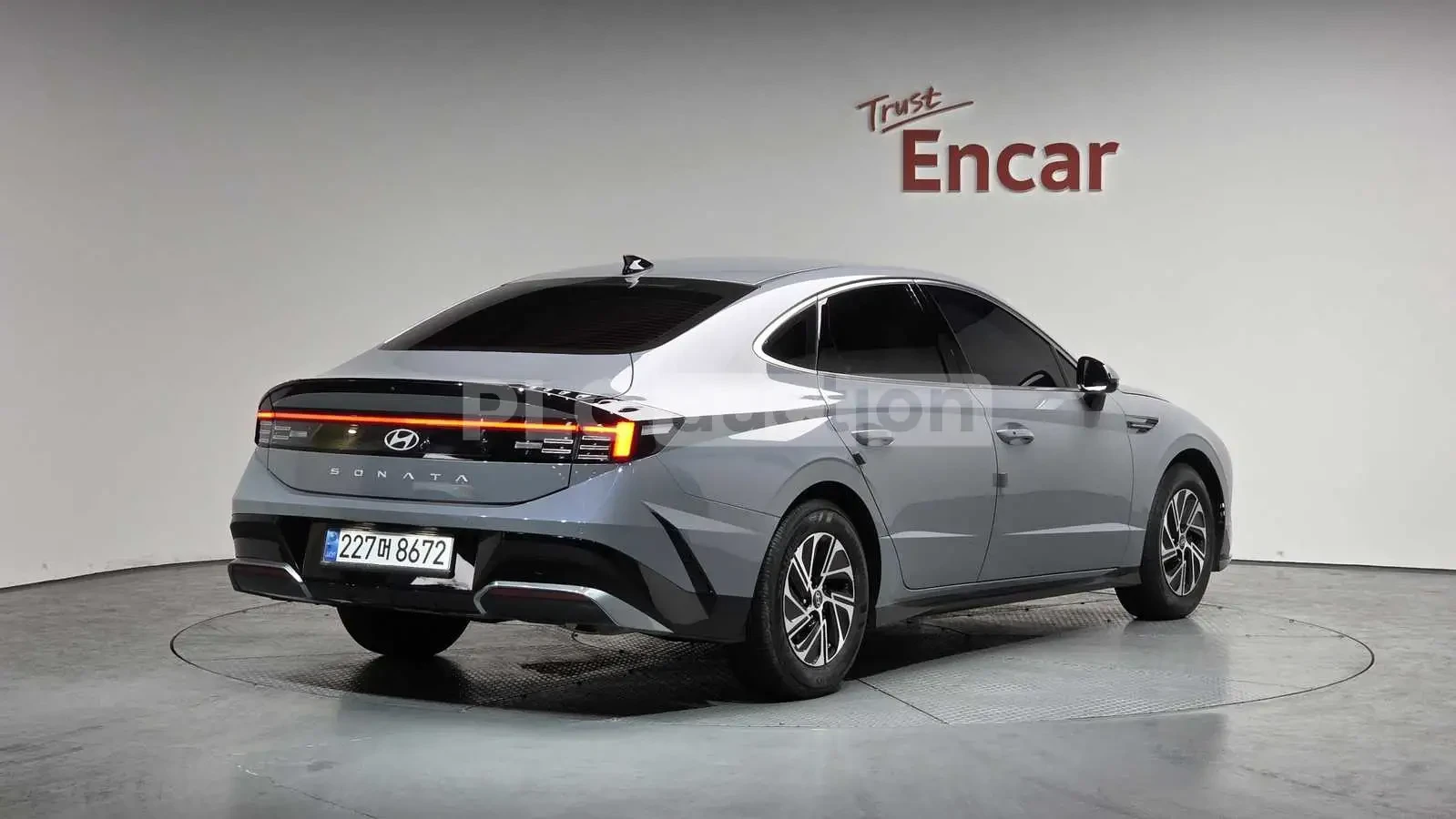 Hyundai Sonata Hybrid| КАМЕРА| ПОДГРЕВ| ВКЛ.ТЕХНОТЕСТ, снимка 2 - Автомобили и джипове - 55087160