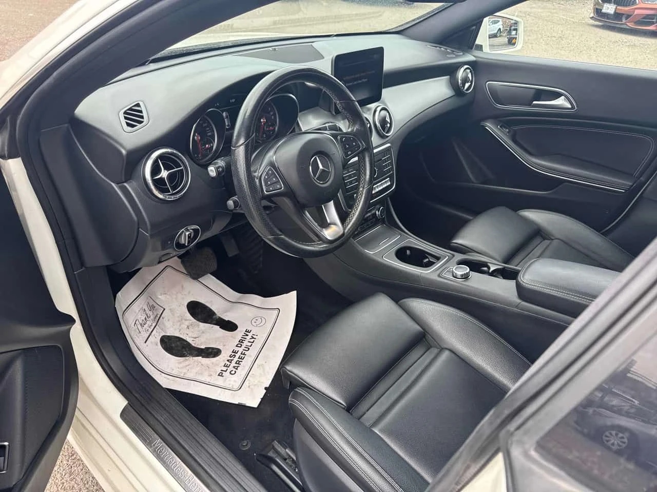 Mercedes-Benz CLA 250 4MATIC/ПАНОРАМА/ПОДГРЕВИ, снимка 7 - Автомобили и джипове - 55106112
